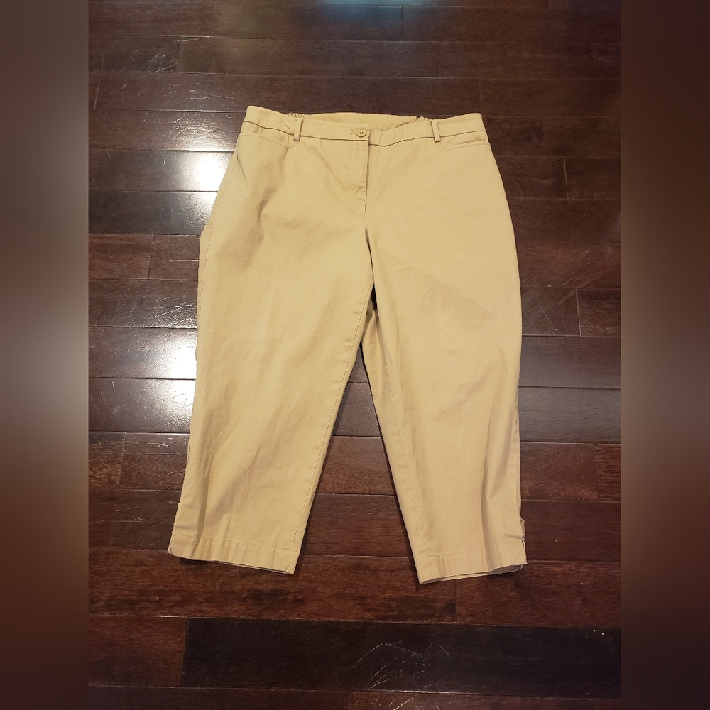 Talbots Women's Size 16W The Perfect Skimmer Khaki Beige Cropped Pants